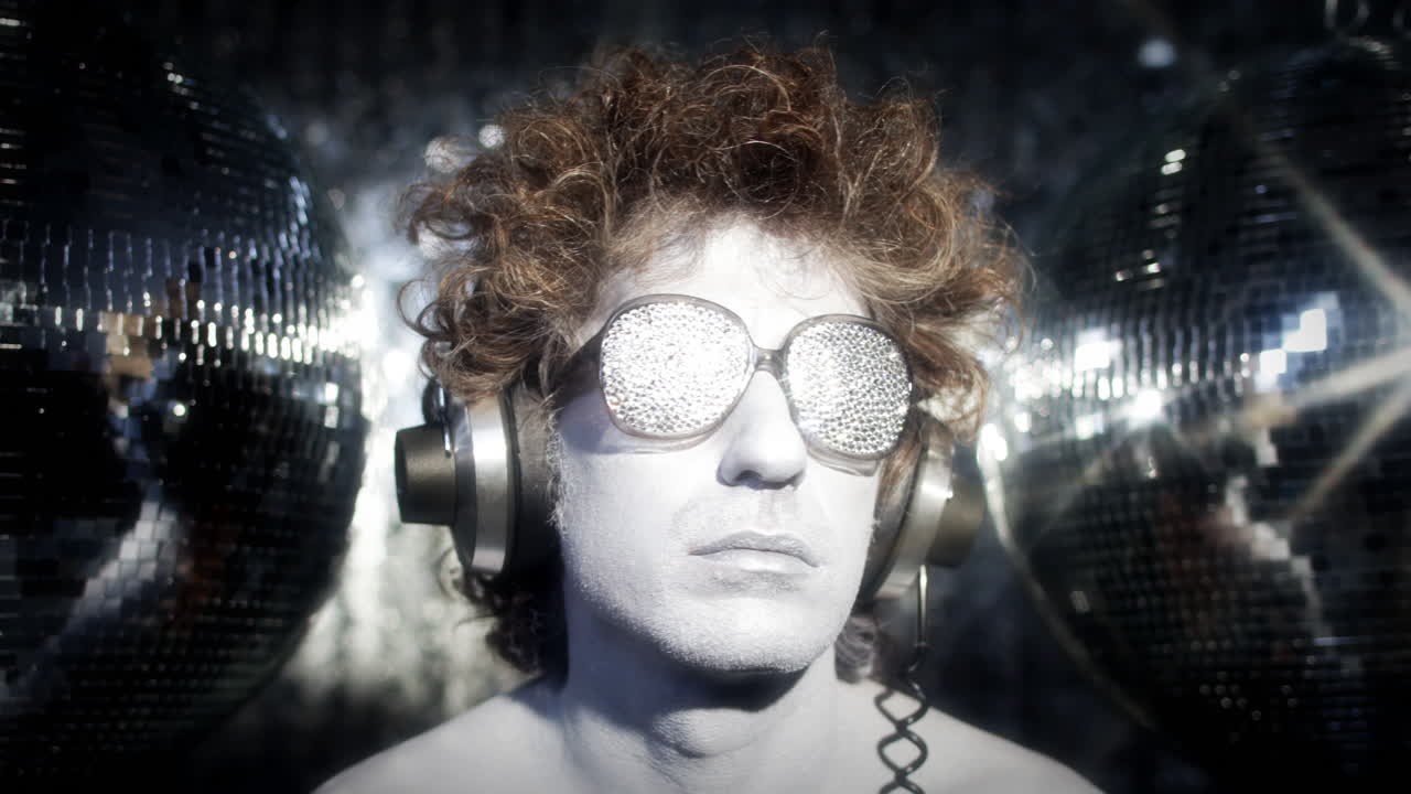 сильверман 4k 02