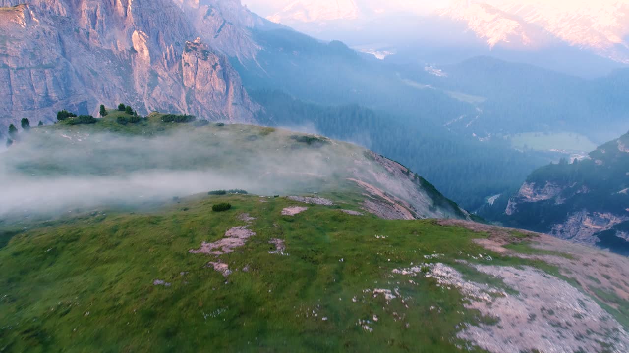 parque natural nacional de tre cime en los alpes dolomitas. la hermosa naturaleza de italia.