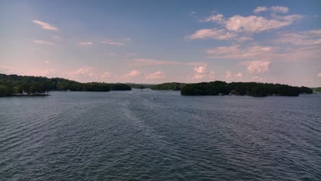 Aerial-view-of-Lake-Lanier-with-boaters-in-Georgia