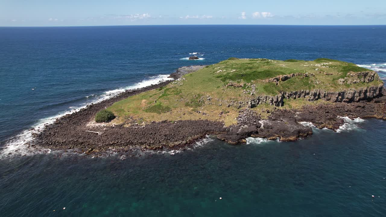Rugged Landscape Of Cook Island In NSW, Australia - Aerial Drone Shot