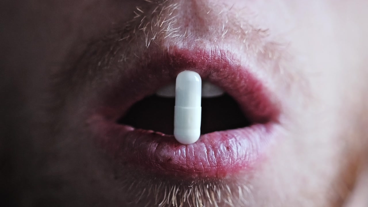 Symbolic scene of stimulant drug linked to conflict fatigue and aggression
