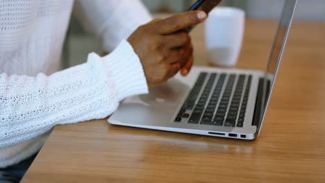 Senior-man-using-mobile-phone-in-conference-room-4k