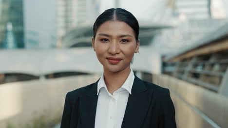 businesswoman portrait in city