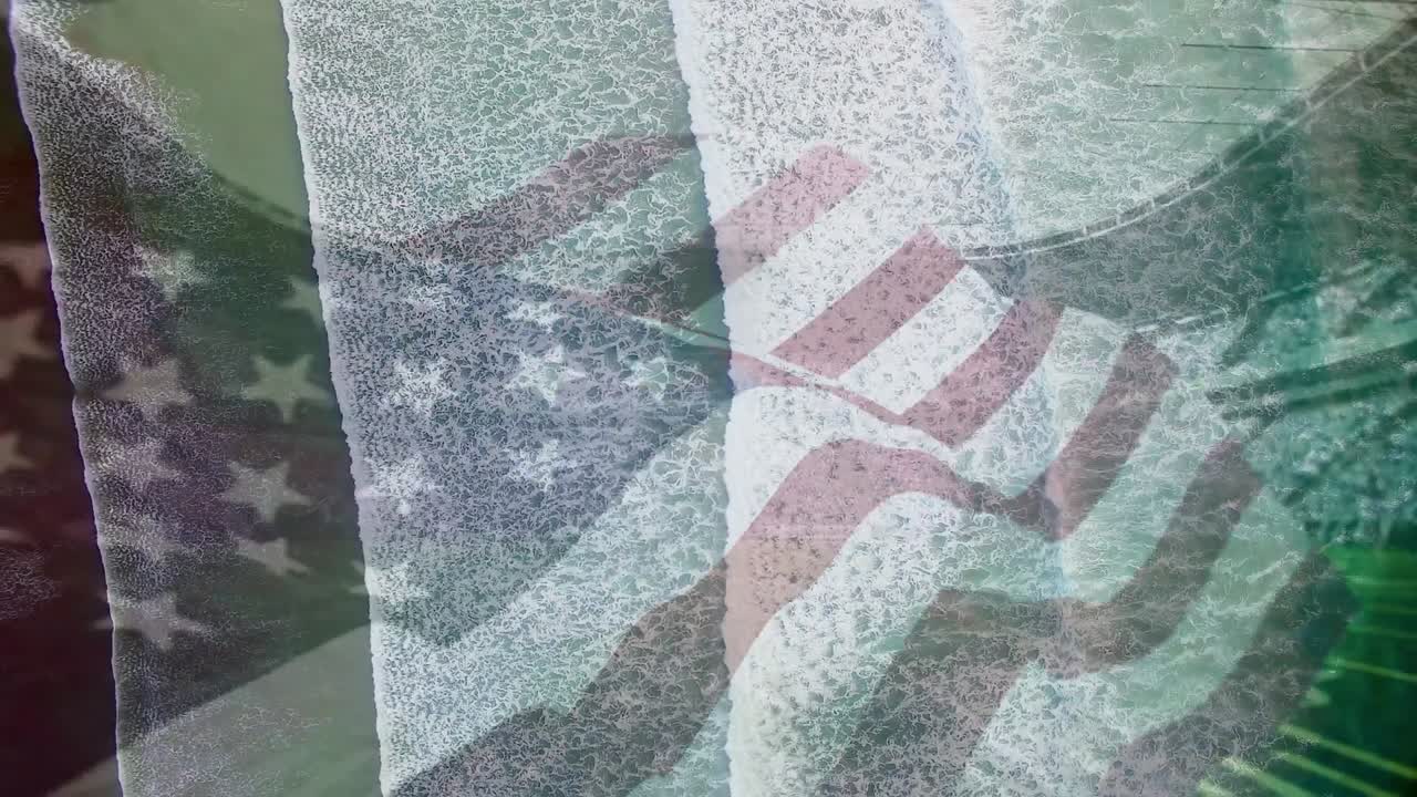 animación de la bandera de ee.uu. soplando sobre las olas en el mar