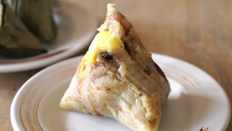 sticky-rice-dumpling-or-zongzi---Chinese-food-style