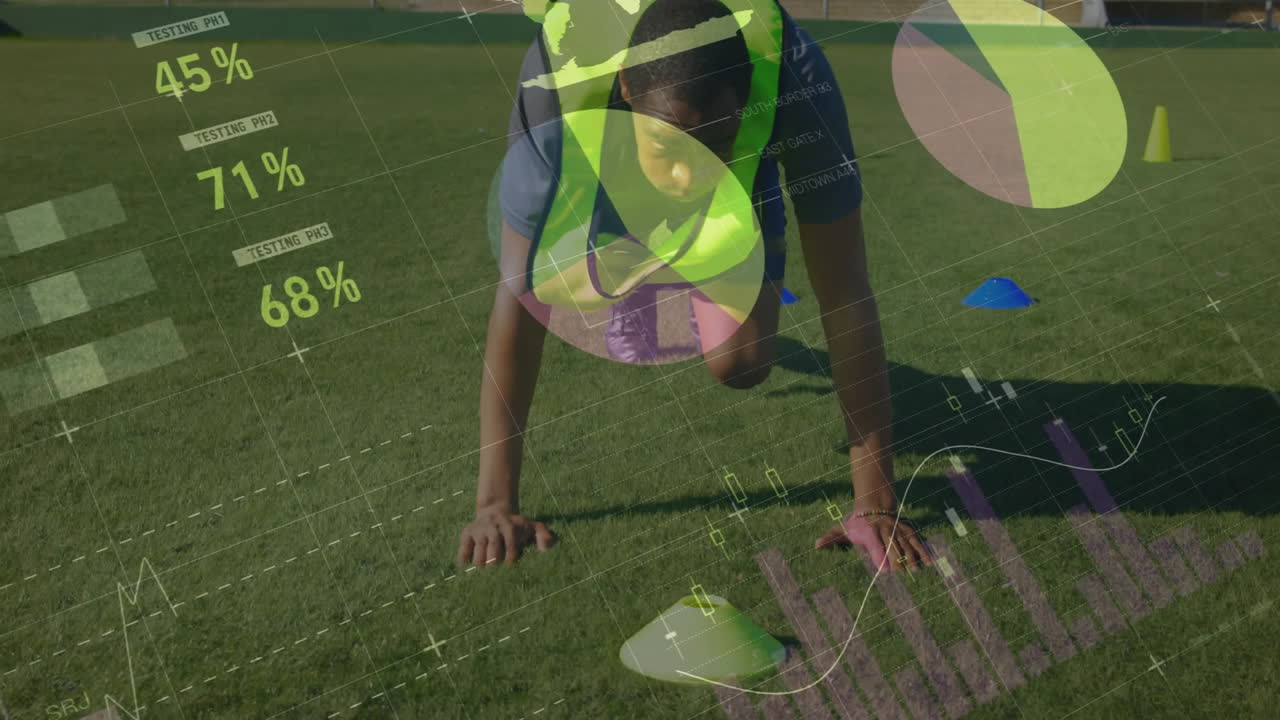entrenamiento de atletas en el campo con animación de análisis de datos de rendimiento a través de video