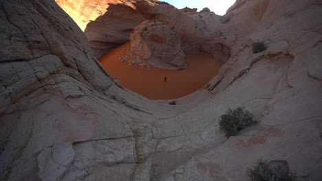 cenicero cósmico, sendero del volcán, utah, estados unidos