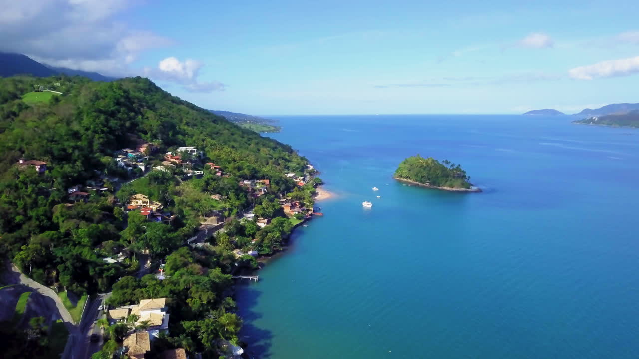 브라질 상파울루 주 북부 해안의 공중 포획