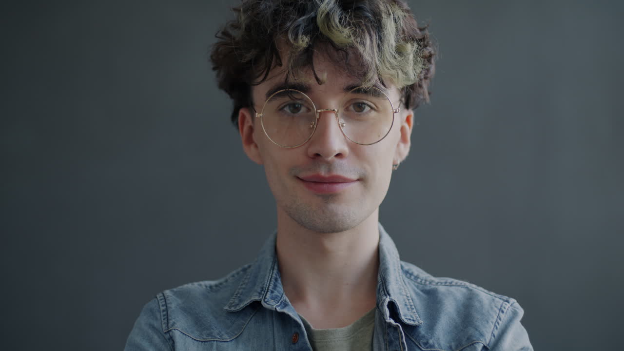 retrato de un hombre joven