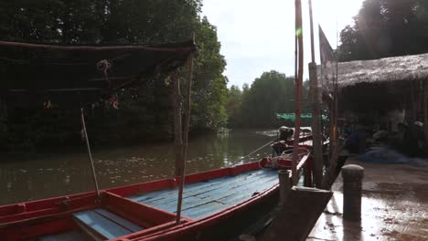 Fishing-Village
at-Estuary-Prasae,-Rayong-District,-Thailand