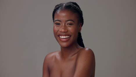 beautiful black woman smiling with braids