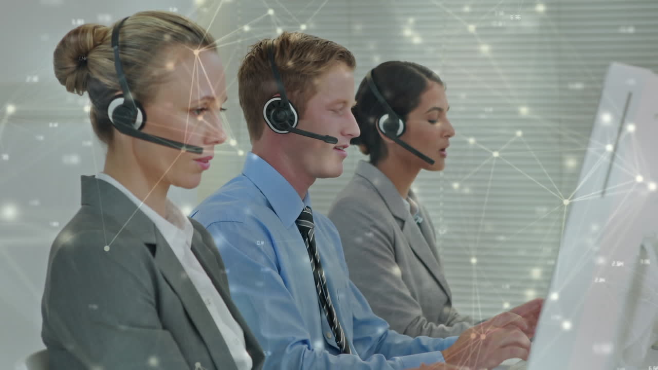 연결 네트워크의 애니메이션 전화 헤드 ⁇ 을 착용하는 사업가