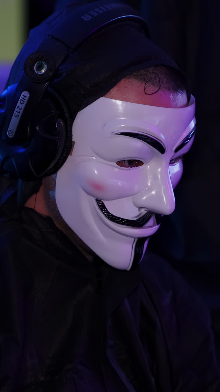 Person with headphones and mask