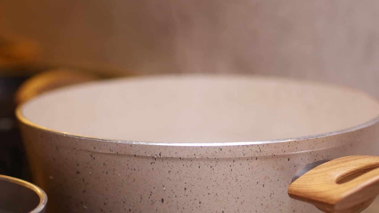 스토브 에 있는 요리 비