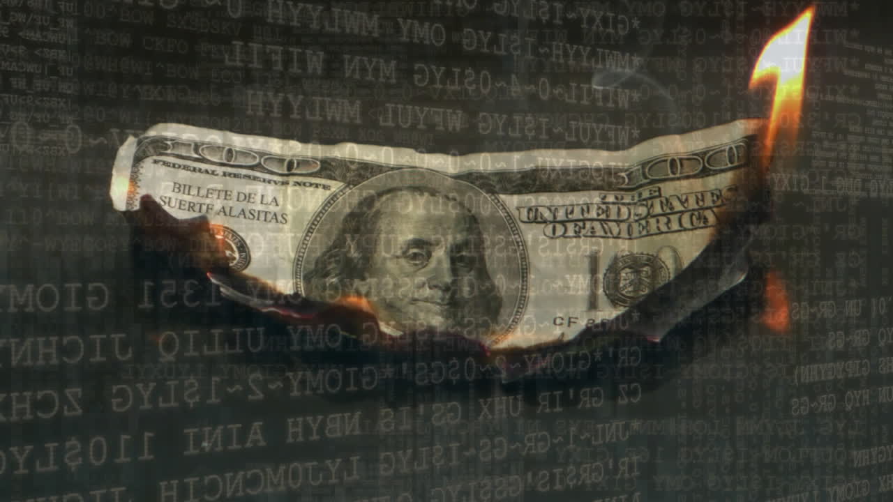 달러 지폐를 태우는 것