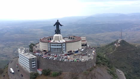 antena: cristo rey, sagrado, mexico, vista de drone