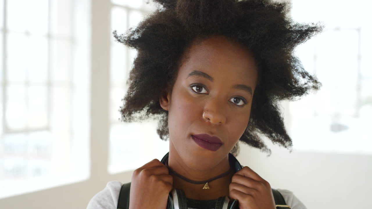 retrato de un moderno y atrevido