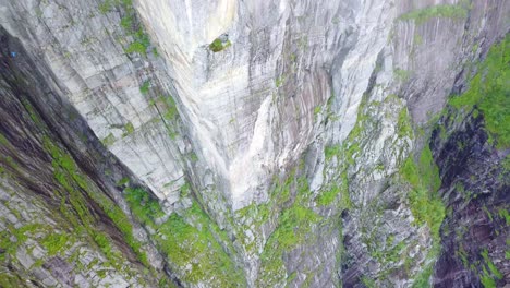 Preikestolen-In-Norwegen,-Luftdrohnenaufnahme-17.mp4