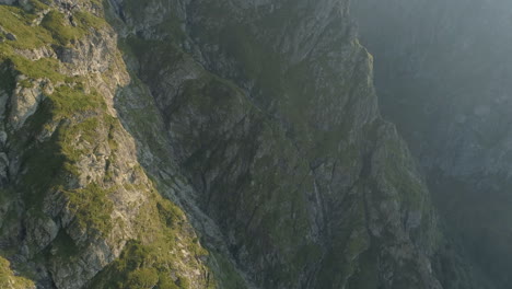 Vertikale-Berge-In-Bulgarien