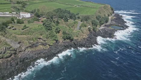 Waves-crashing-against-rugged-coastline-in-Santo-Antonio,-Azores-islands