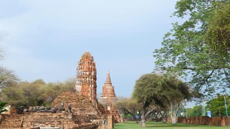 ruins of the ancient buddhist temple of wat ratchaburana (wat rat burana). ayutthaya, thailand