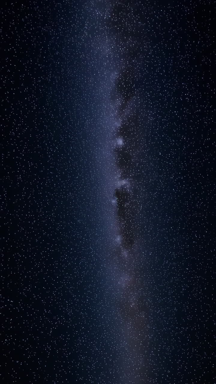 Vía Láctea en el cielo nocturno