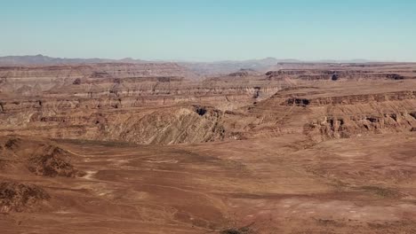 Fish-River-Canyon-In-Namibia,-Afrika-Luftdrohnenaufnahme