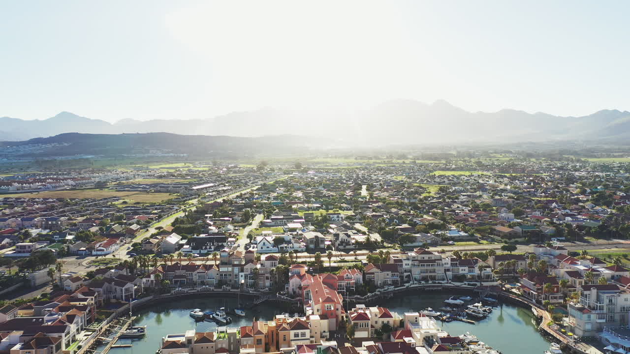 바가 마을만큼 매력적인 것은 없습니다.