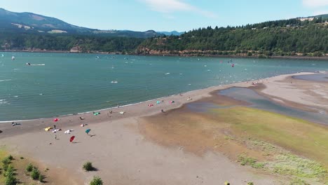 Hood-River-Kitesurf-En-El-Desfiladero-Del-Río-Columbia-Kiteboarding-Hood-River-Oregon