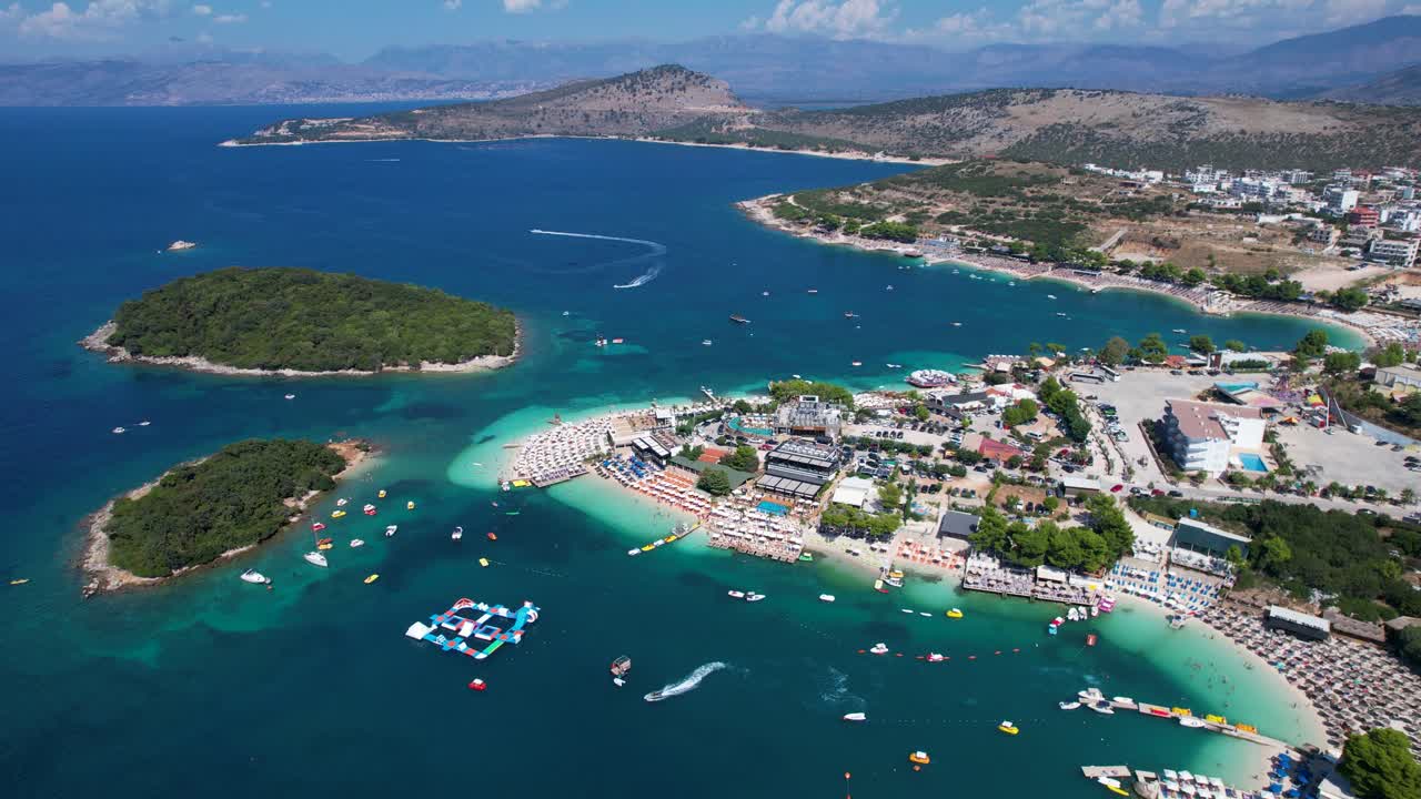 알바니아 의 크사밀 섬 - 푸른 바다,  ⁇  모래 해변, 럭셔리 리조트, 여름 오아시스 천국