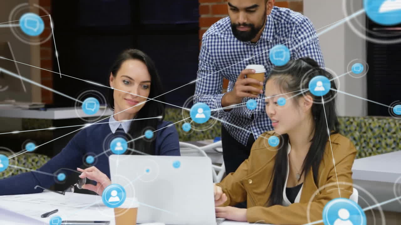 animación de la red de conexiones con iconos sobre diversas personas de negocios en la oficina