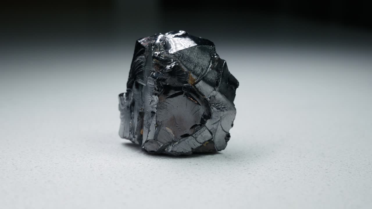 4k 30p Russian Elite Shungite Crystal Stone