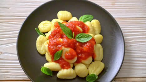 gnocchi in tomato sauce with cheese