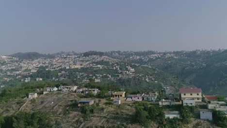 Kodaikanal-Es-Una-Estación-De-Montaña-Serena-En-El-Sur-De-La-India,-Que-Es-Un-Destino-De-Verano-Favorito-Para-Los-Indios