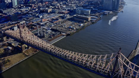 roosevelt island and long queensboro bridge
