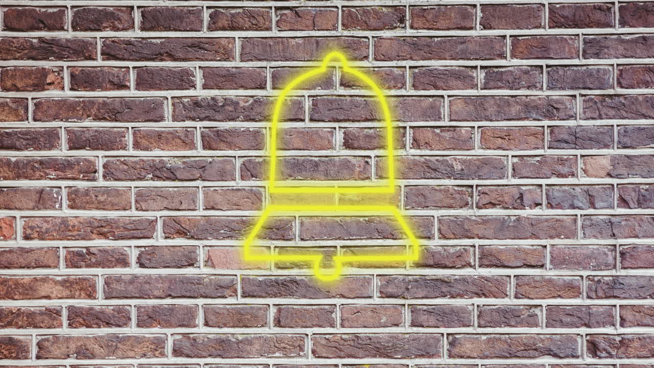анимация светящегося неонового колокола на кирпичной стене