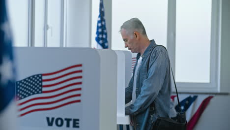 people voting at a polling place