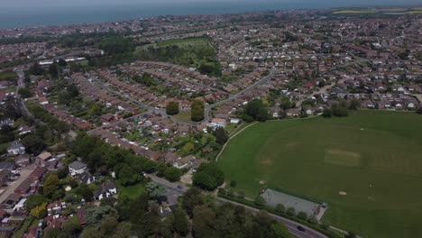 Imágenes-Aéreas-De-4k-Del-Pueblo-De-Herne-En-Kent-Uk