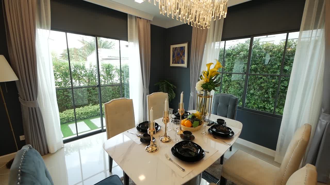 Natural and Stylish Home Dinig Area Decoration