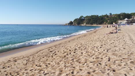 Lloret-De-Mar,-Costa-Brava,-Spain,-Cataluña-Beach