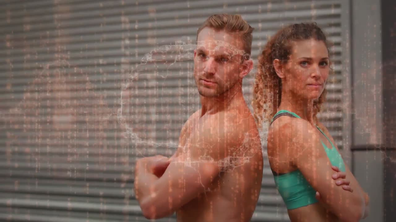 Animation d'une interface numérique avec un cerveau et un traitement de données sur des athlètes masculins et féminins.