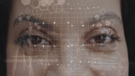 animación de procesamiento de datos y fórmula química sobre una doctora biracial
