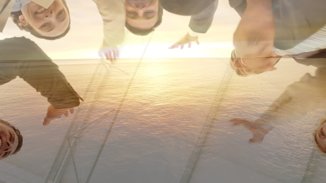 성공을 축하하는 팀