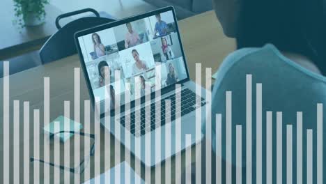 animación del procesamiento de datos financieros sobre personas de negocios en la oficina