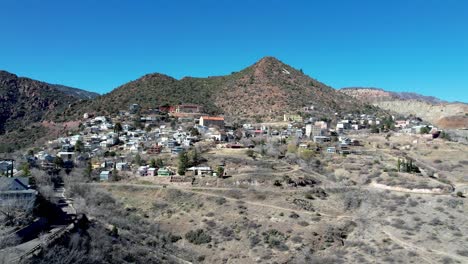 ;Aerial-approaching-Jerome-Arizona-in-4k