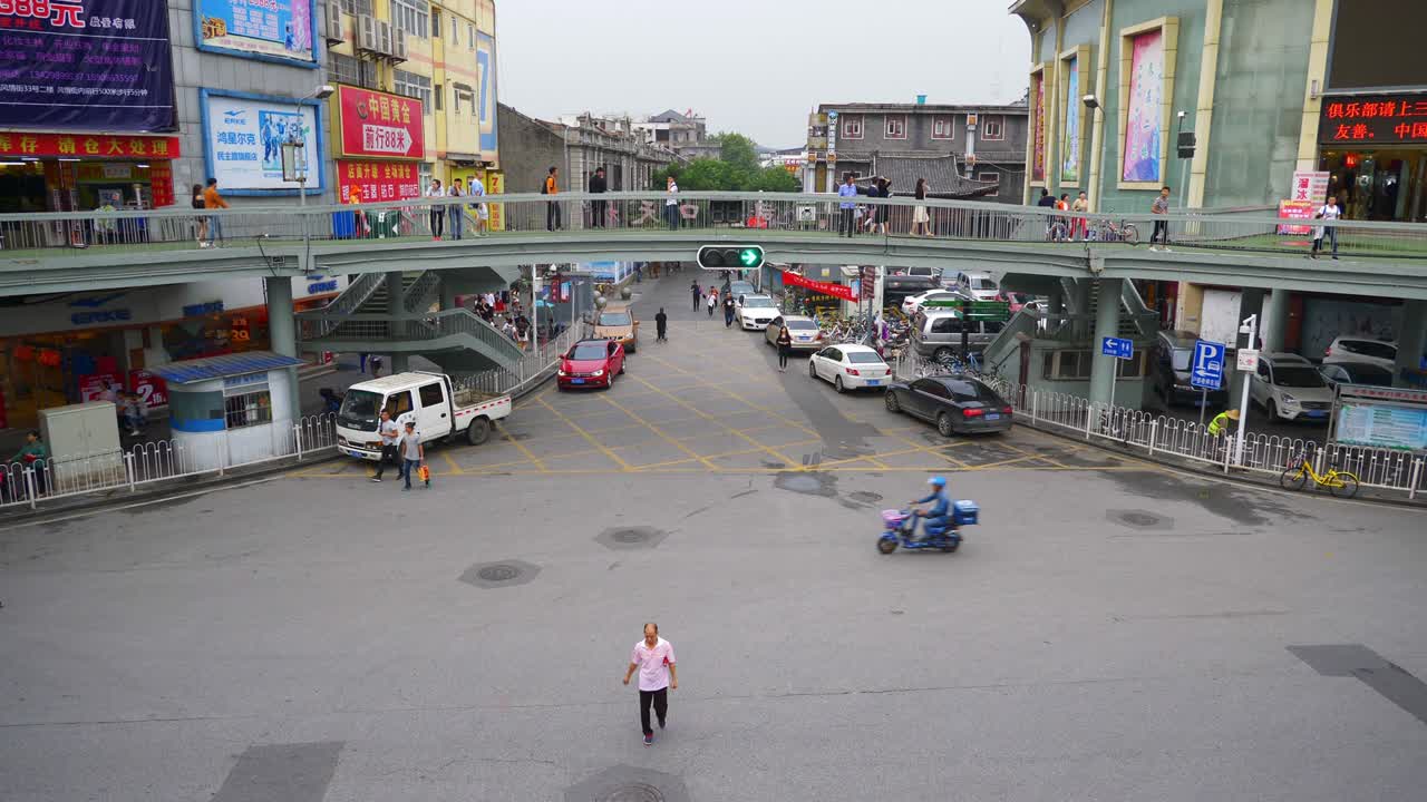 우한 시 교통 거리 다리 느린 동영상 파노라마 4k