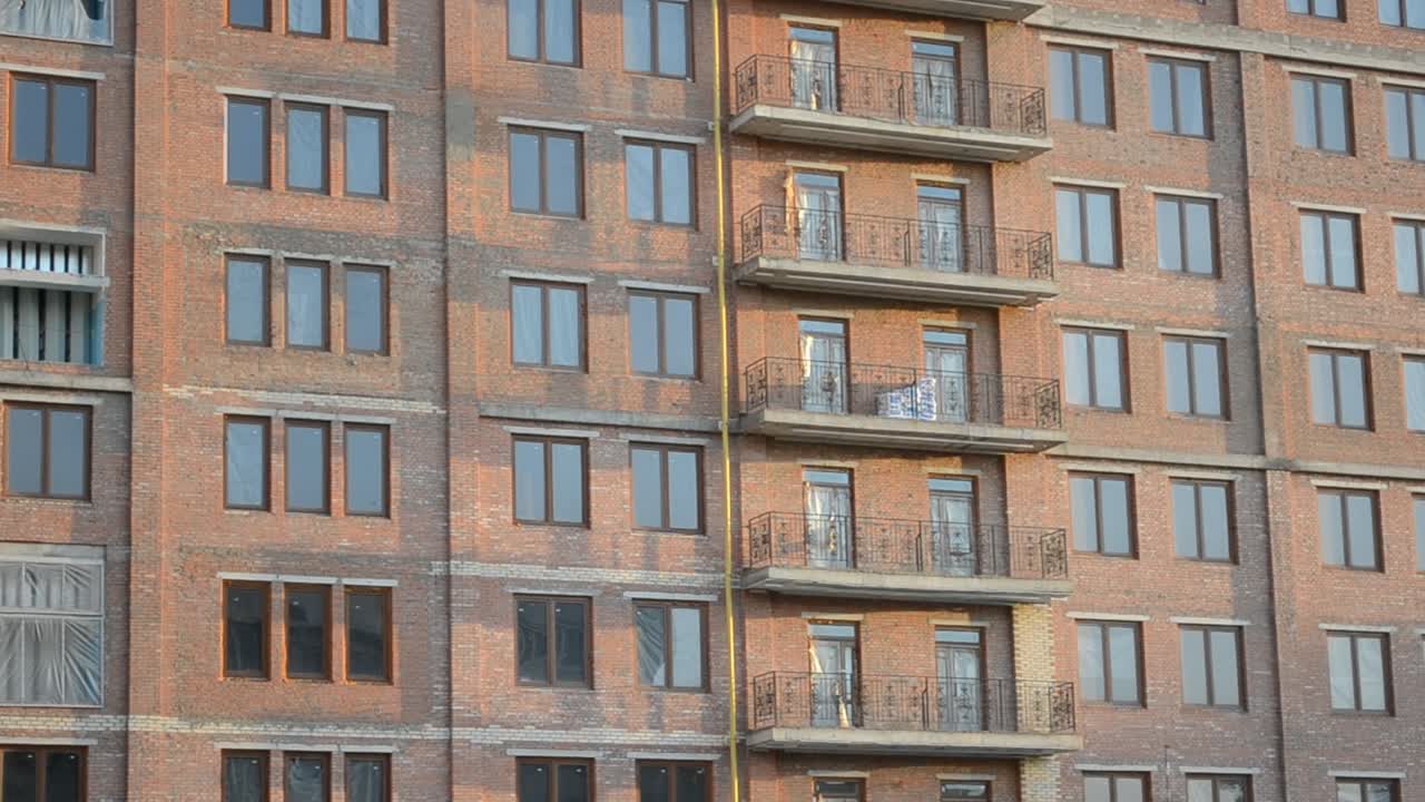 Bau eines multifunktionalen Büro- und Hotelkomplexes