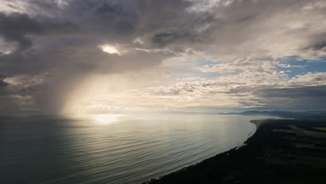 sunlit horizon in costa rica's seascape.