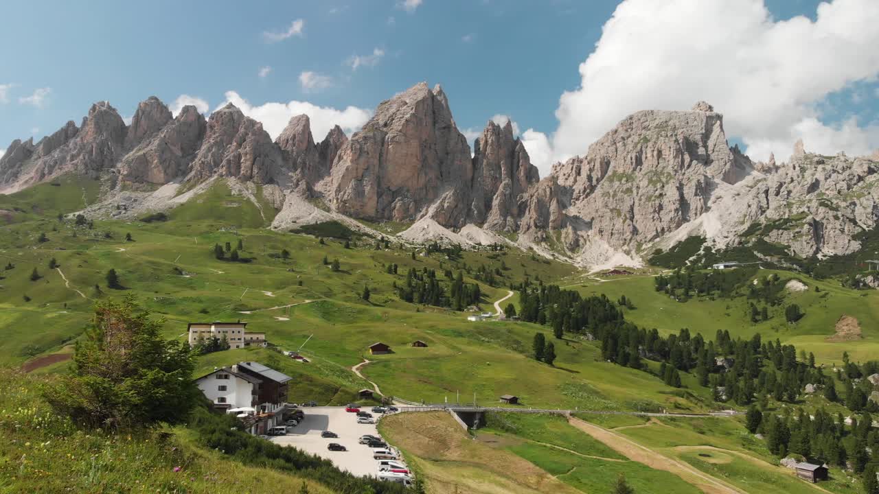 스태빌라이저에서 dji mavic air와 yi 4k+로 이탈리아 백운석에서 하이킹