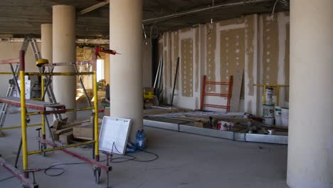 interior de un edificio en construcción